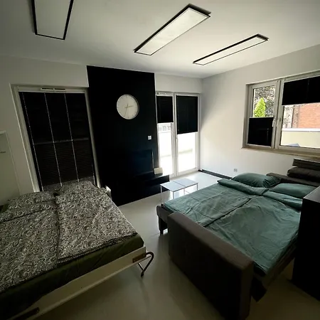 דירה Sophia & Maya - Luksusowe Z Tarasem Blisko Centrum Katowic - Prywatny Parking - Self Check-in 24h שורזוב